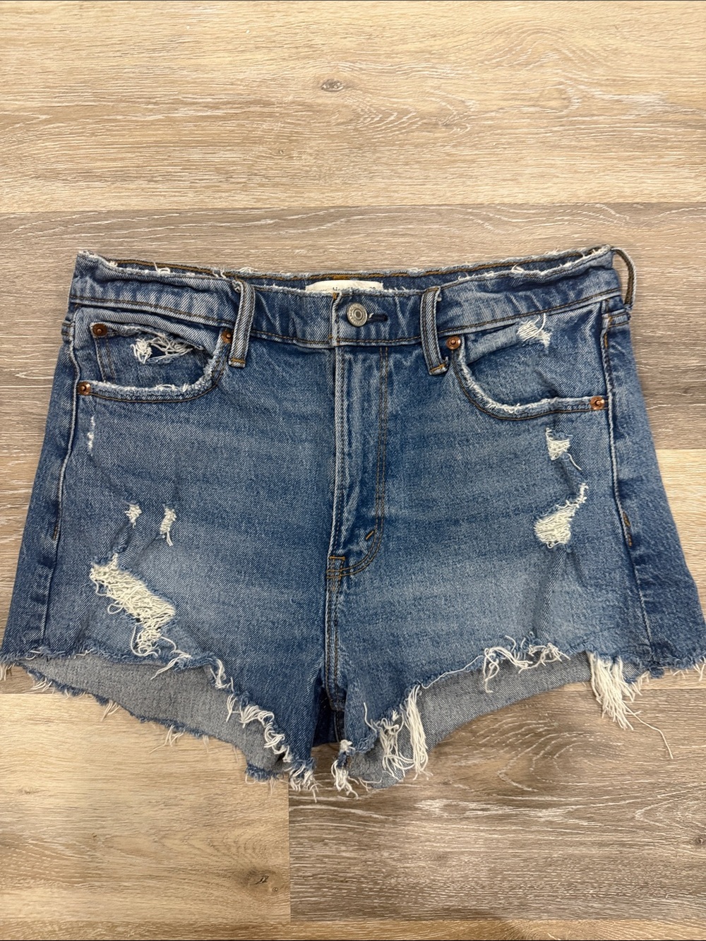 Abercrombie and fitch mom shorts